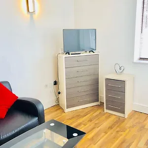 https://city-sparrow-nest-2w.brighton-hotels-england.com